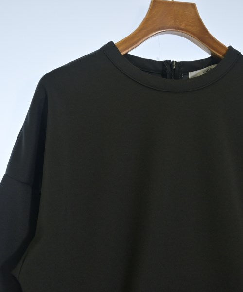 UN3D. เสื้อสตรี