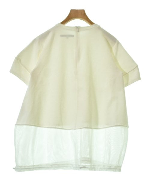 UN3D. เสื้อยืด/เสื้อท็อปส์
