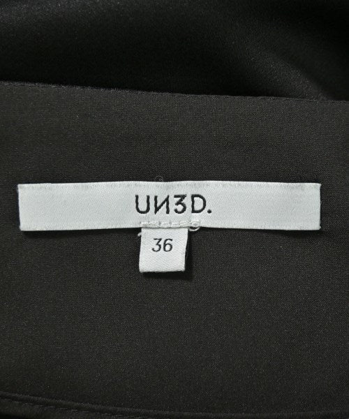 UN3D. ชุดเดรส
