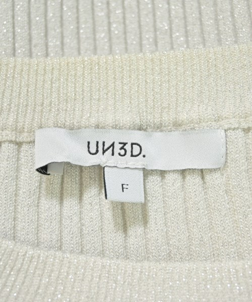 UN3D. เสื้อกันหนาว