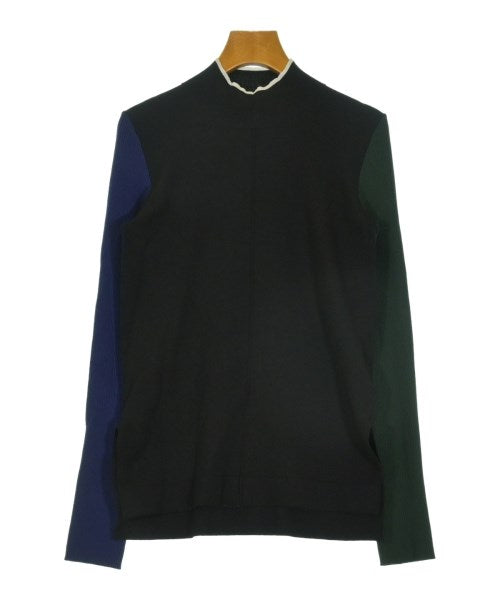 UN3D. เสื้อกันหนาว