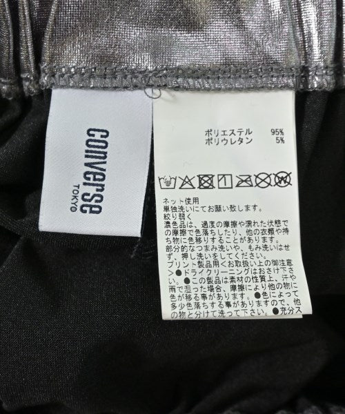 CONVERSE TOKYO กระโปรงยาวถึงเข่า