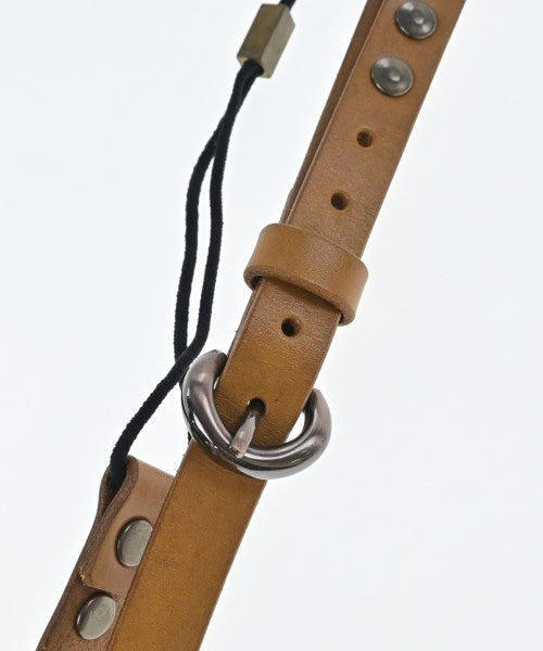 Joelle Gagnard เครื่องประดับผม