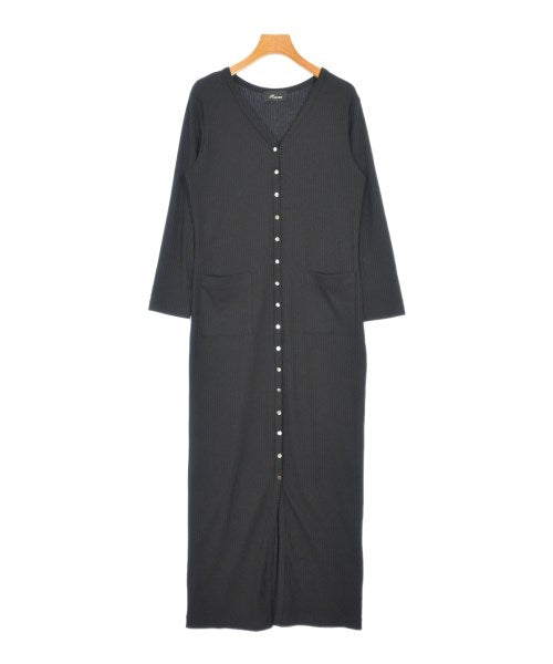 HARDY NOIR ชุดเดรส