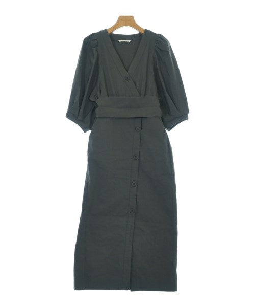 styling/ ชุดเดรส