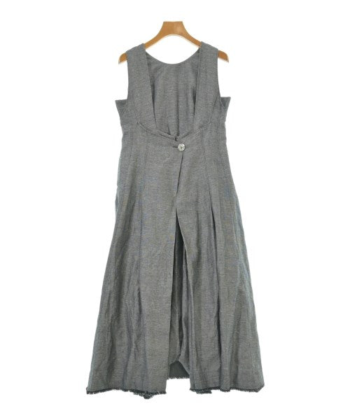 styling/ ชุดเดรส