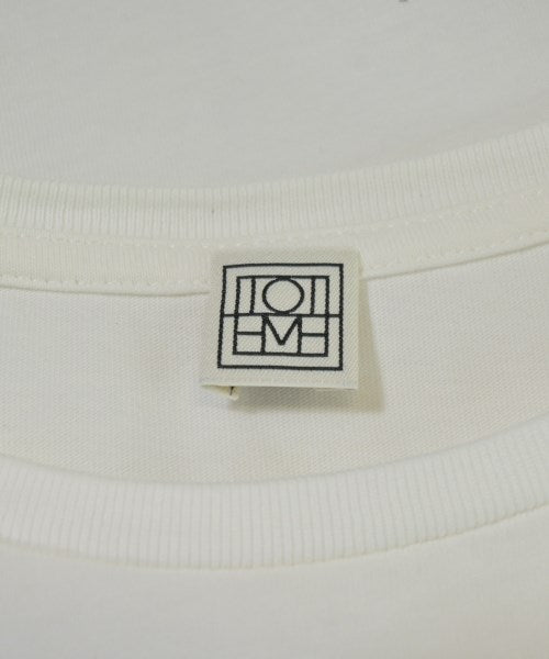 TOTEME เสื้อยืด/เสื้อท็อปส์