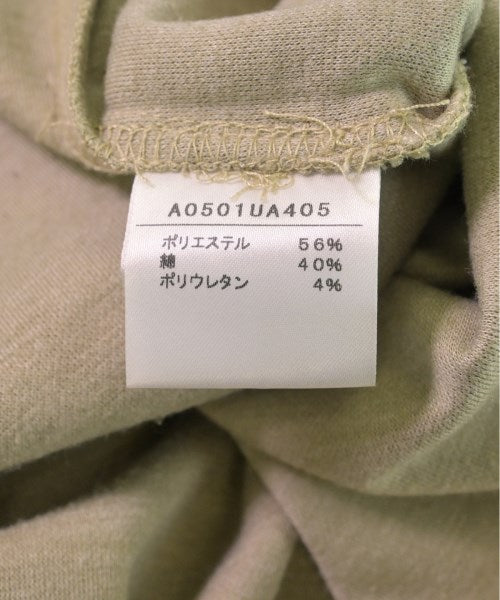 nota della mano sinistra ชุดเดรส