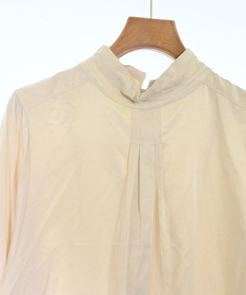 nota della mano sinistra เสื้อลำลอง