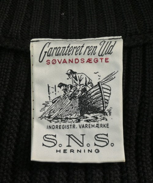 S.N.S.HERNING เสื้อกันหนาว
