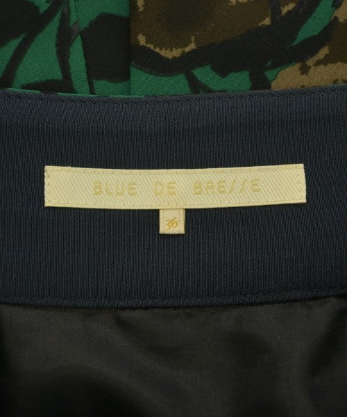 BLUE DE BRESSE กระโปรงยาวถึงเข่า