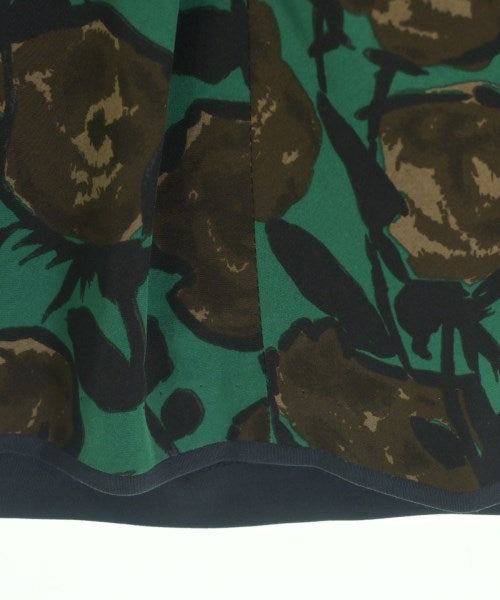 BLUE DE BRESSE กระโปรงยาวถึงเข่า