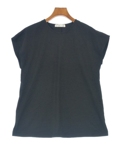 as know as de base เสื้อยืด/เสื้อท็อปส์