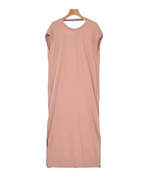 SAYAKA DAVIS ชุดเดรส