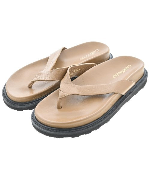 CAMINANDO รองเท้าแตะ