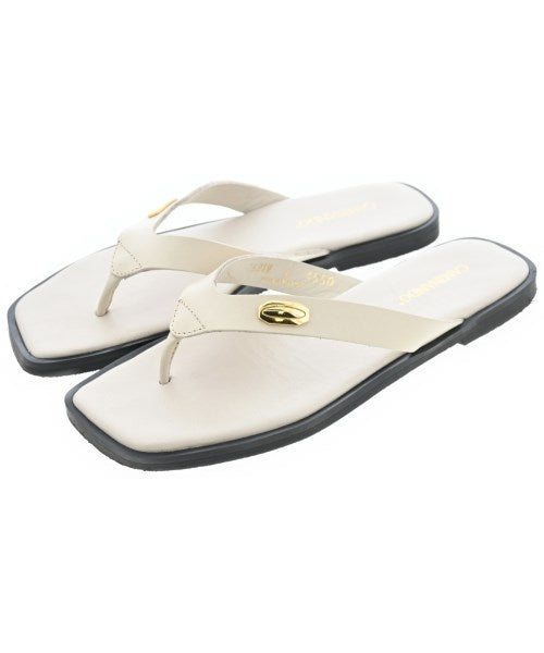 CAMINANDO รองเท้าแตะ