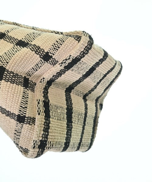 Lilas Campbell กระเป๋าทรงตะกร้า