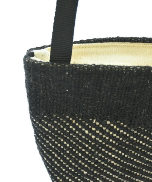 Lilas Campbell กระเป๋าสะพาย