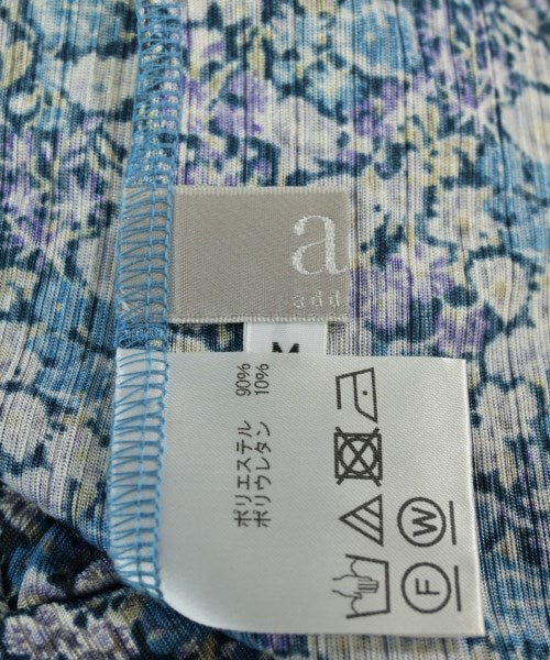 ad addenda เสื้อยืด/เสื้อท็อปส์