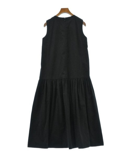 BLENHEIM ชุดเดรส