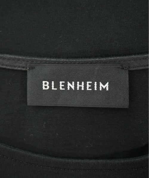 BLENHEIM เสื้อยืด/เสื้อท็อปส์