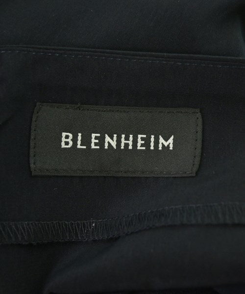 BLENHEIM กระโปรงยาวถึงเข่า