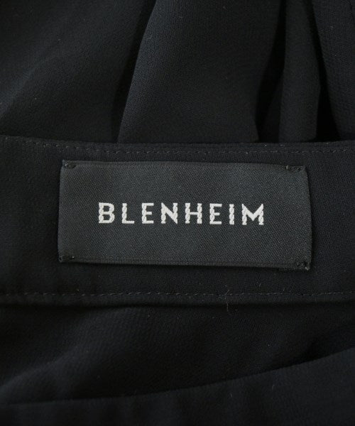 BLENHEIM เสื้อสตรี