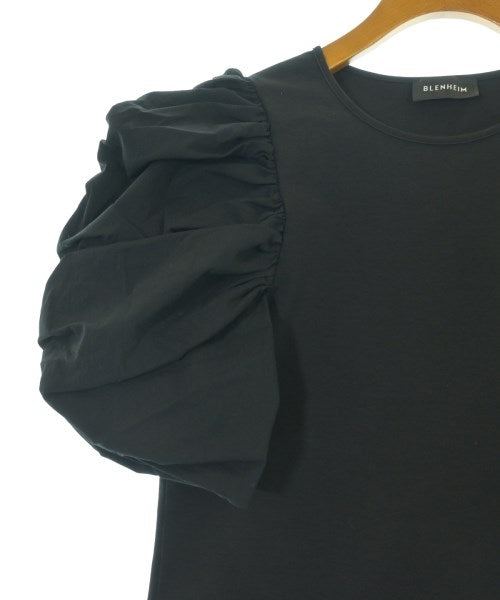 BLENHEIM เสื้อลำลอง