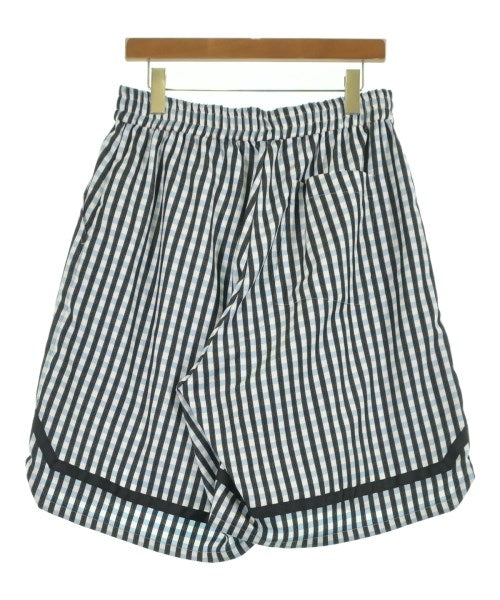 Sise กางเกงขาสั้น