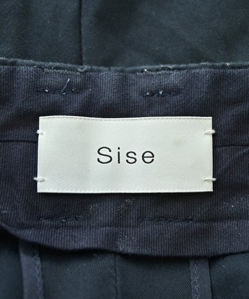 Sise กางเกงขาสั้น