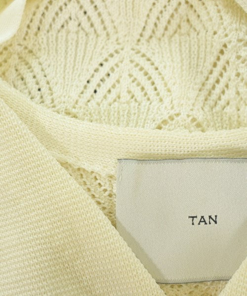 TAN เสื้อกั๊ก
