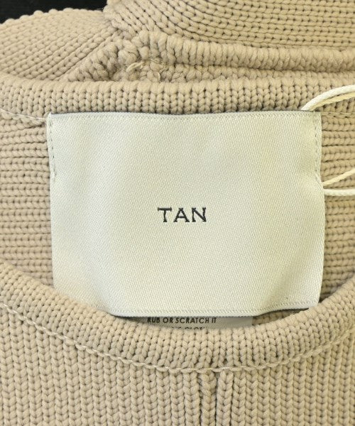 TAN เสื้อกั๊ก