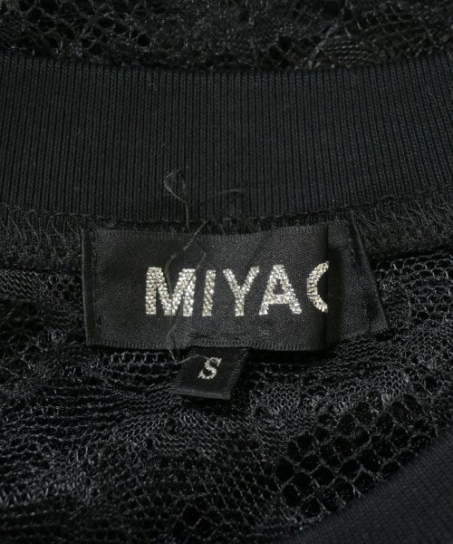 MIYAO เสื้อยืด/เสื้อท็อปส์
