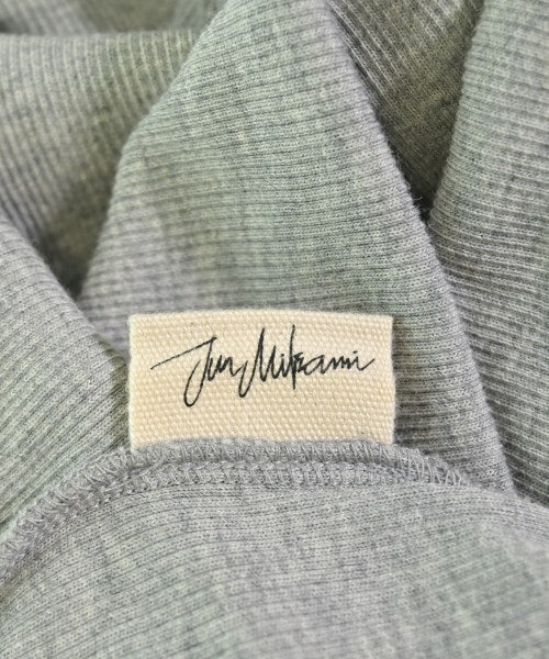 JUN MIKAMI เสื้อยืด/เสื้อท็อปส์
