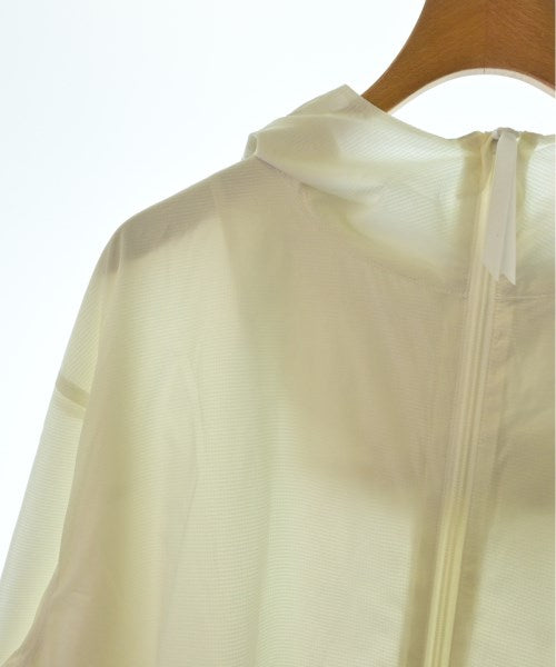 Graphpaper แจ็คเก็ตเบลาส์ อื่น