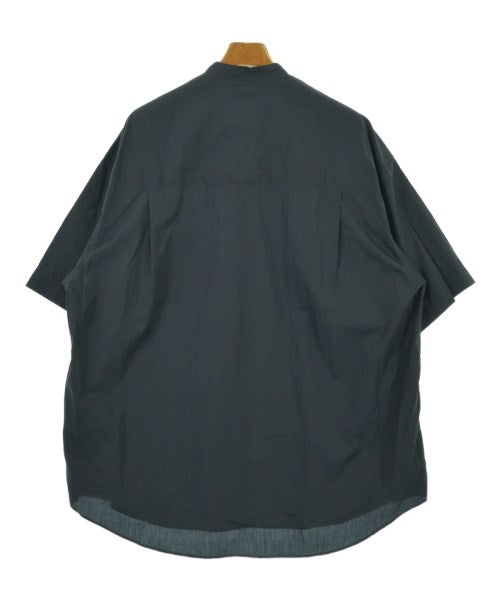 Graphpaper เสื้อลำลอง