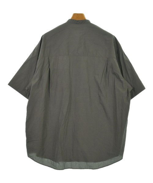 Graphpaper เสื้อลำลอง