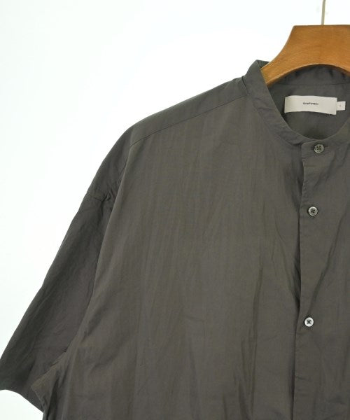 Graphpaper เสื้อลำลอง