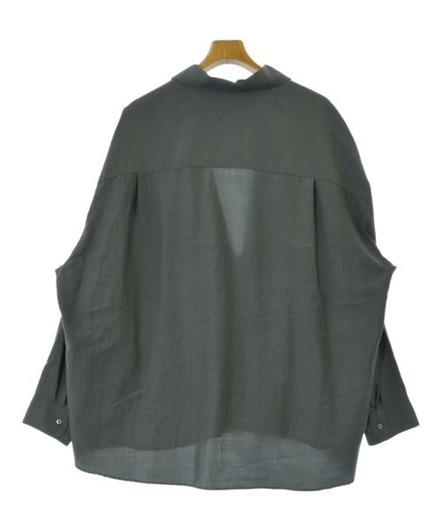 Graphpaper เสื้อลำลอง