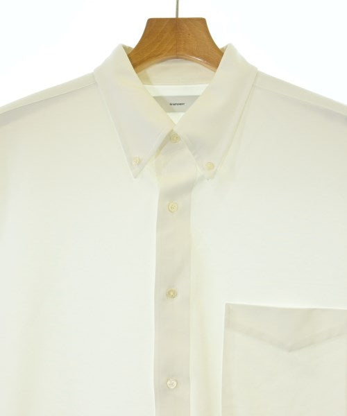 Graphpaper เสื้อลำลอง