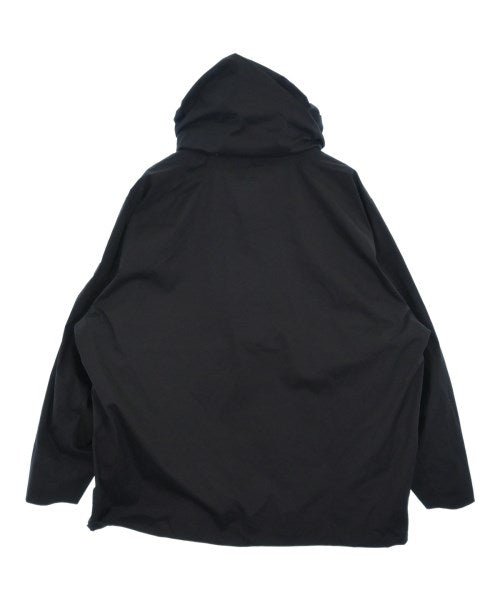 Graphpaper เสื้อพาร์กาภูเขา