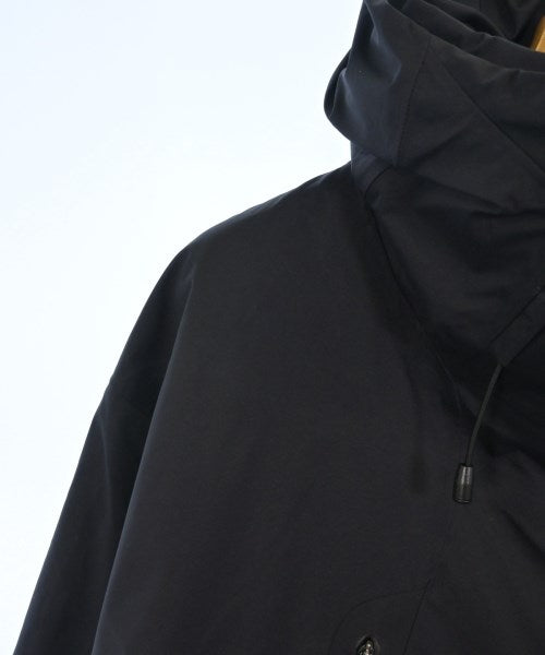 Graphpaper เสื้อพาร์กาภูเขา