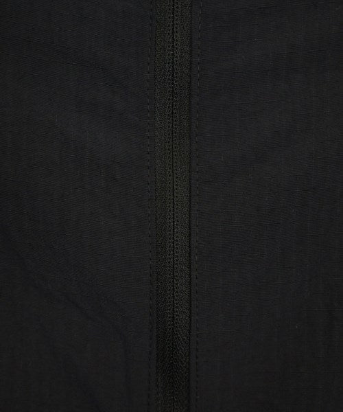 Graphpaper เสื้อพาร์กาภูเขา