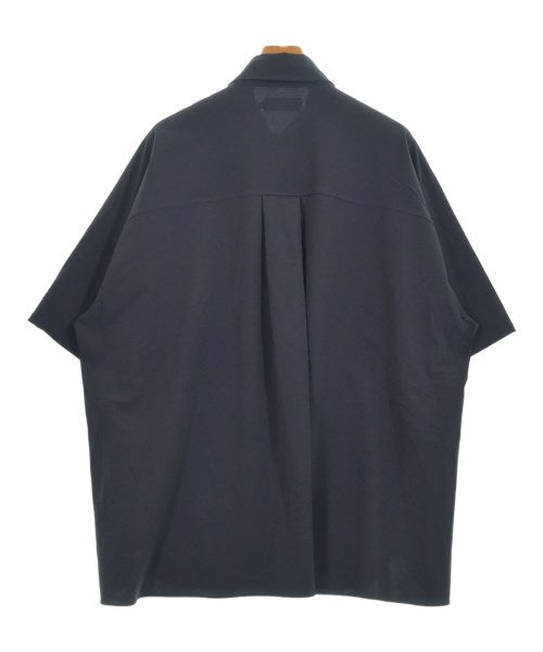 Graphpaper เสื้อลำลอง