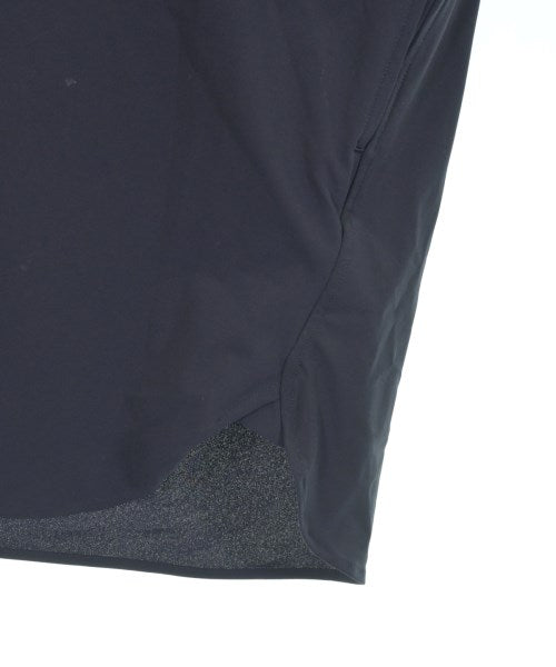 Graphpaper เสื้อลำลอง