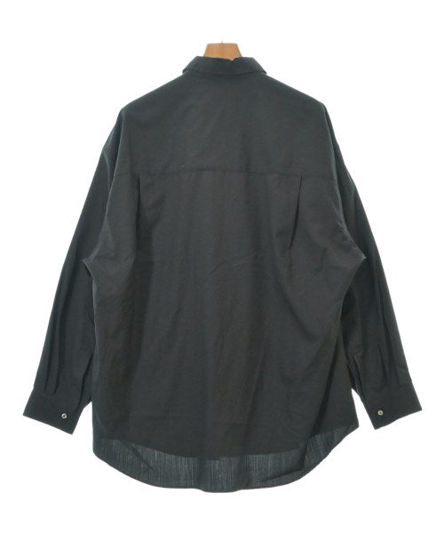 Graphpaper เสื้อลำลอง