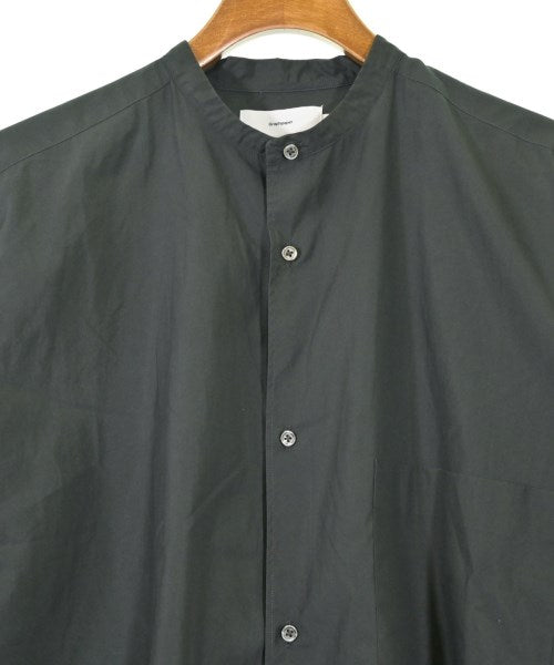 Graphpaper เสื้อลำลอง