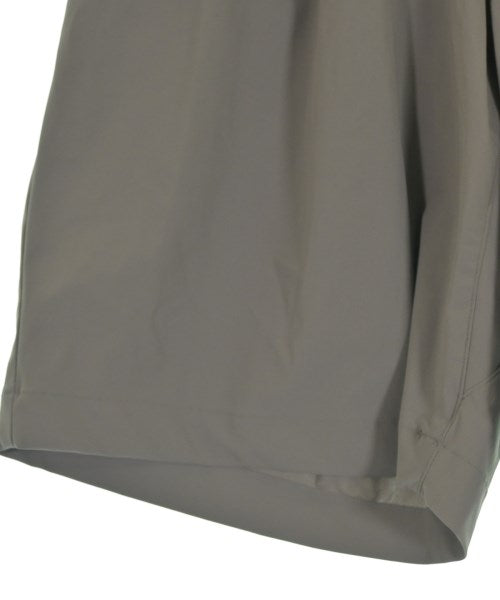 Graphpaper กางเกงขาสั้น