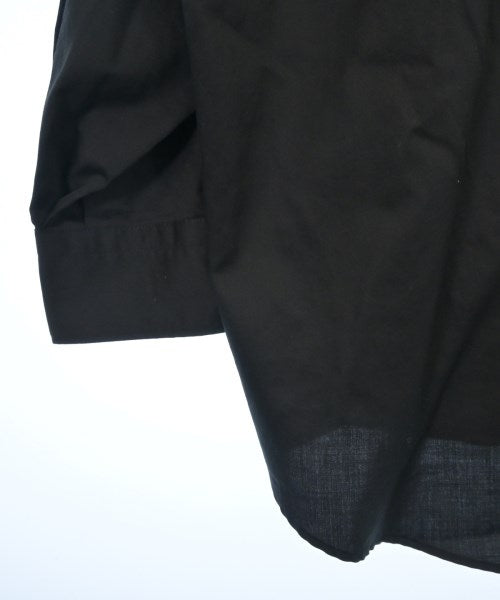 Graphpaper เสื้อลำลอง