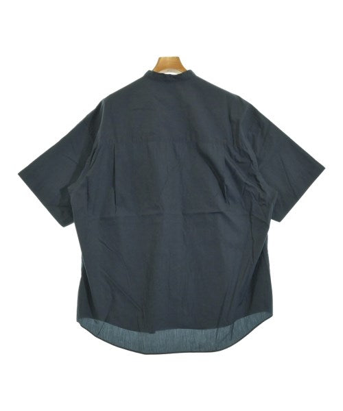 Graphpaper เสื้อลำลอง